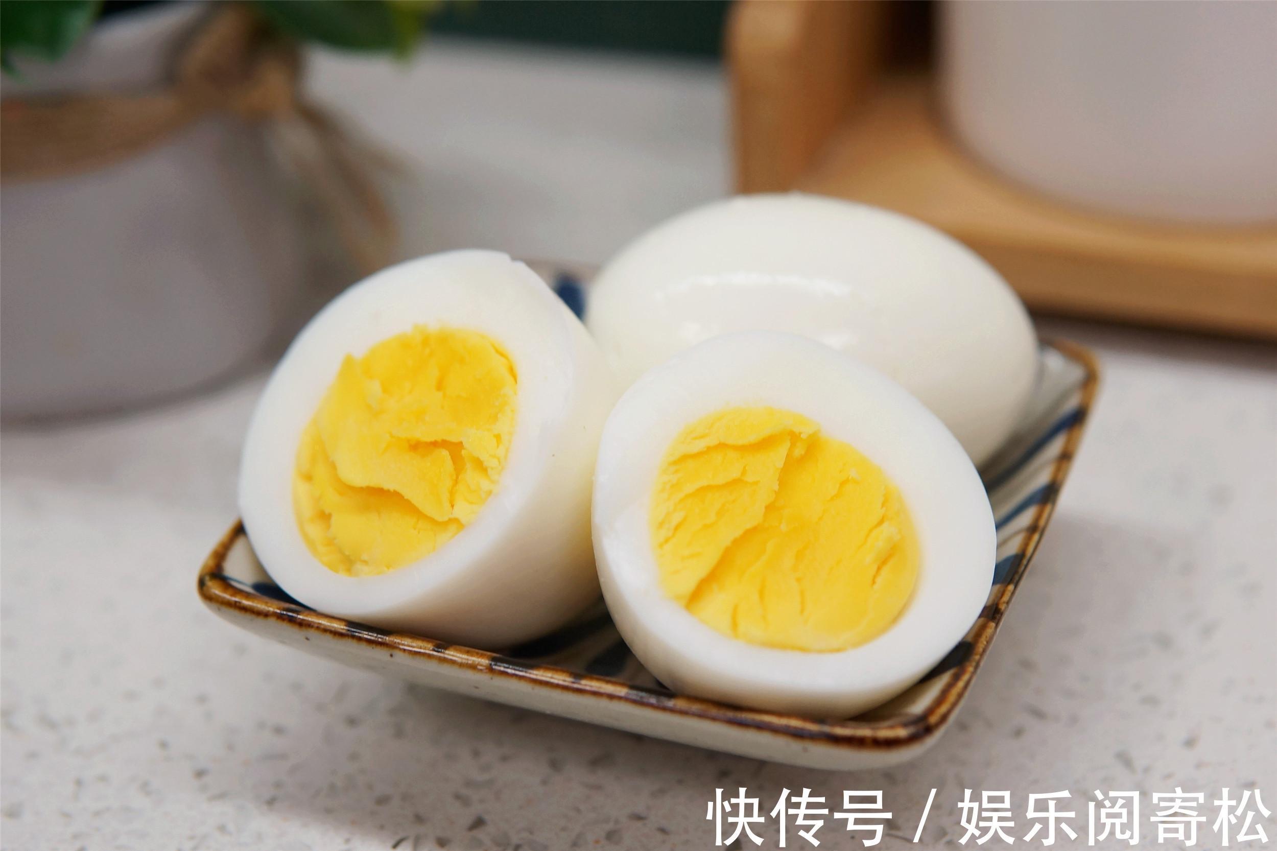 绿叶蔬菜|养肝并不难,这3种食物经常吃一点,肝功能会越来越好