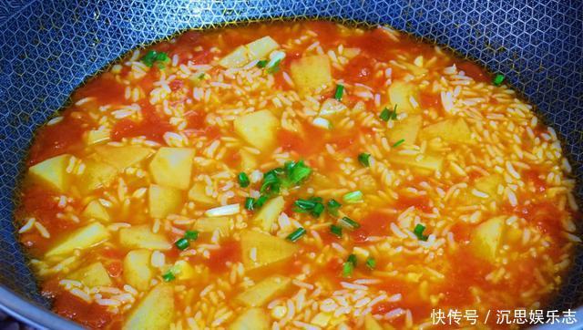 冰箱里面|剩米饭别总炒鸡蛋,不要丢,换个花样做好吃不止一点点