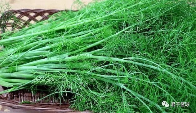 面条|高血压与饮食有关？84岁钟南山院士：要想血脂平稳，4种食物要少吃