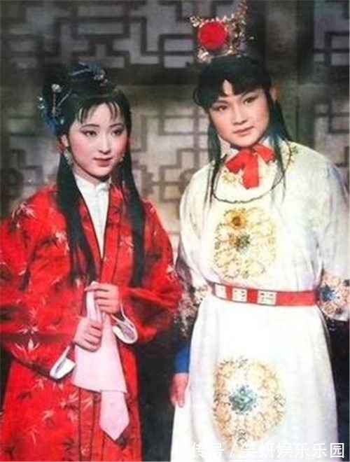 康熙帝|雍正为何要将曹雪芹抄家?专家:你看看他家人都干了啥,一点不冤