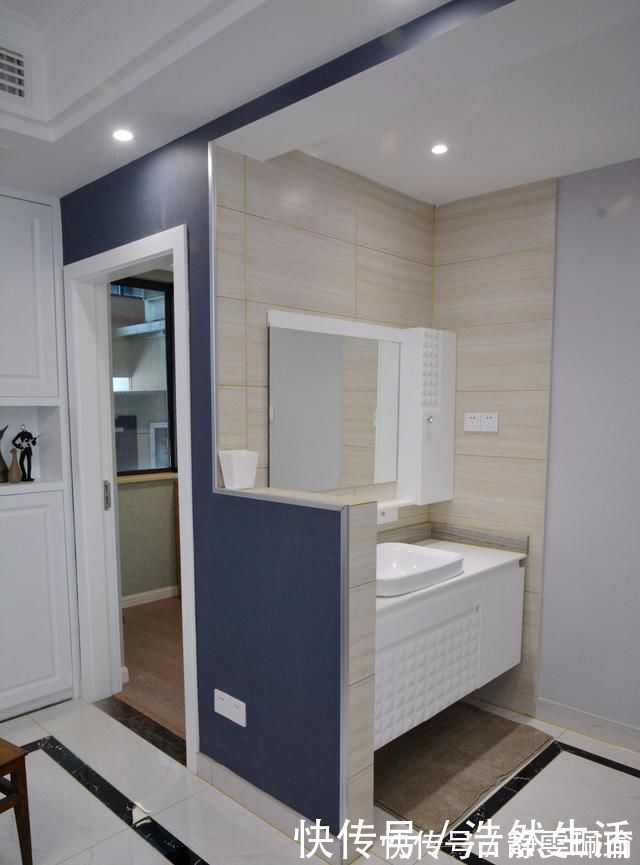 内嵌|新房打扫干净收尾中,还没入住就很漂亮了电视墙尤其抢眼晒晒