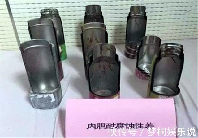 热水|央视多次曝光!保温杯变成“索命杯”,热水倒进去2秒就变成毒水