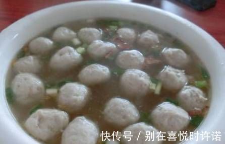 胖子|用肉丸做汤时，冷水下锅还是沸水下锅原来一直做错了，难怪不香
