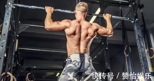 双腿|训练单杠的5个方法,有效提高基础力量水平,练出一身腱子肉