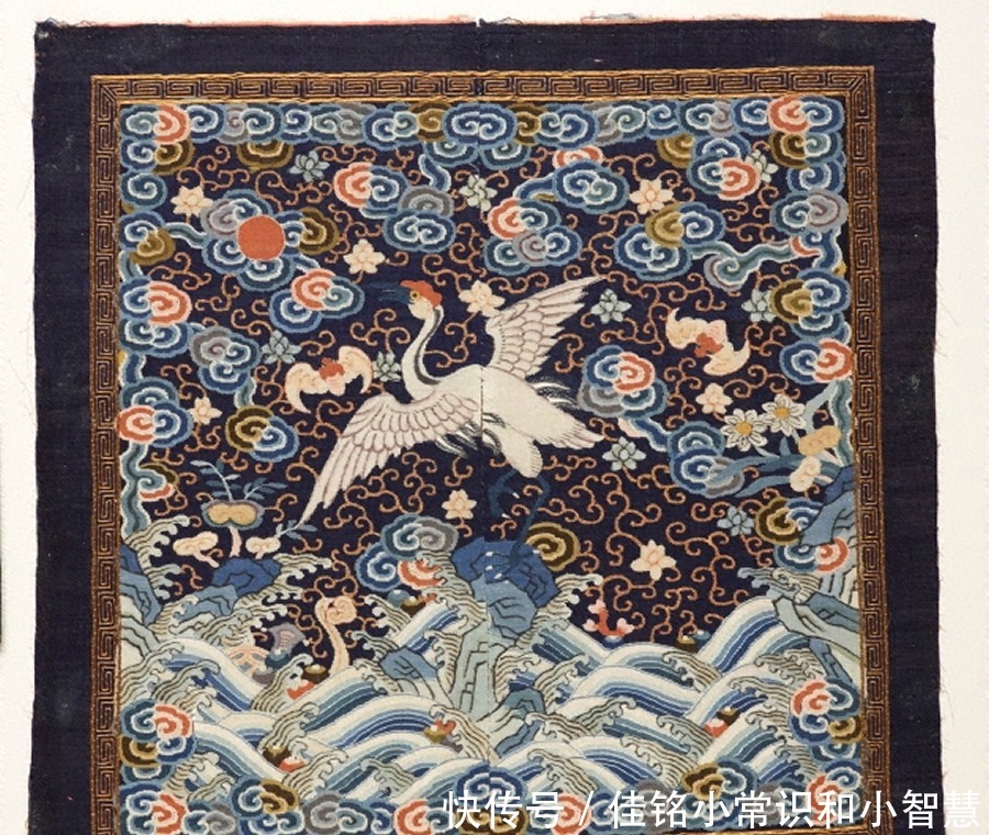 高低|高清照片清朝文官品级高低就看官服上这块“补丁”,命妇也有