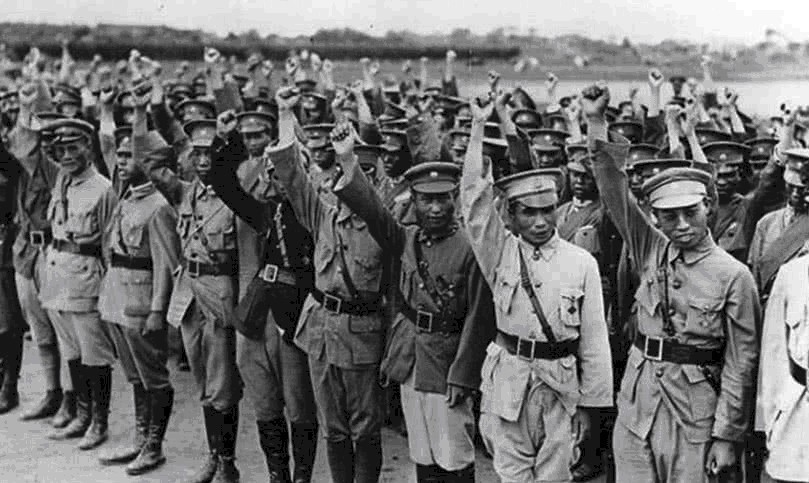 此人|此人手无一卒,却令手握九万重兵的三将弃军出走国外,由他再率部起义