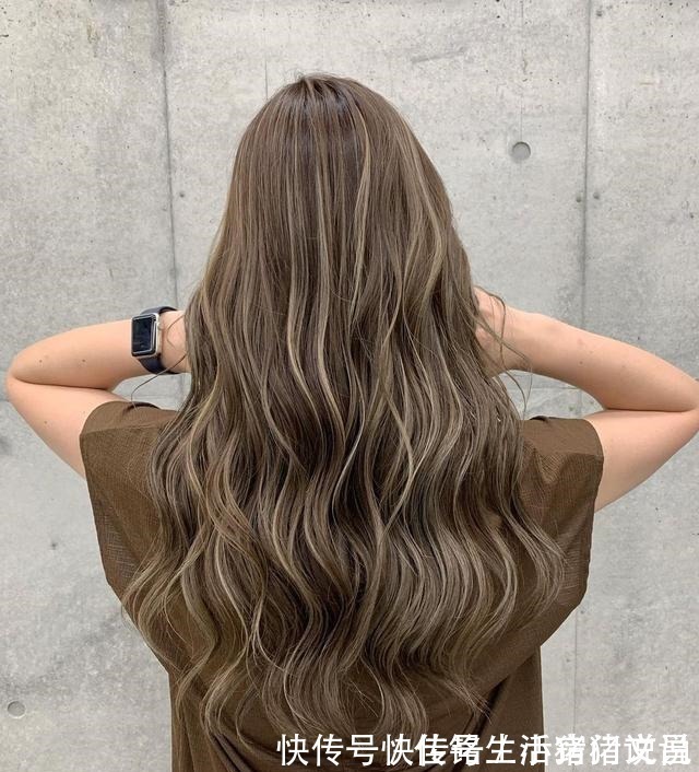 发型 16款新时尚发型来了,不分直卷和长短,全都让你很满意!