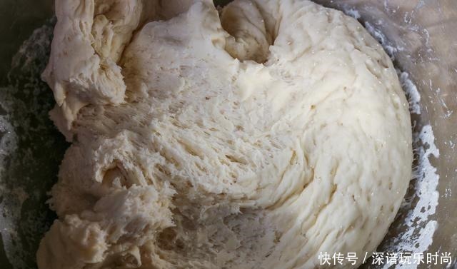 包子|蒸包子,到底用大火还是小火教你正确方法,包子暄软不塌陷