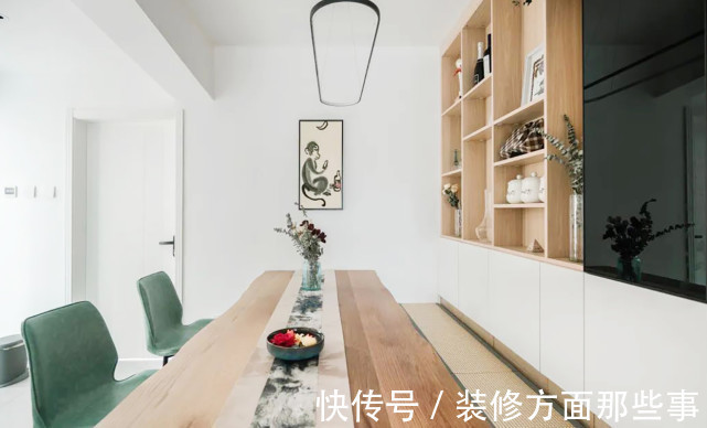 装修|118平自然简约三居室,绿植与装饰画形成了一虚一实有生机活力