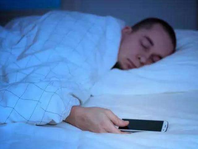 生长激素|儿子不足一米七,朋友教了一个小方法,孩子不出三个月长了十厘米