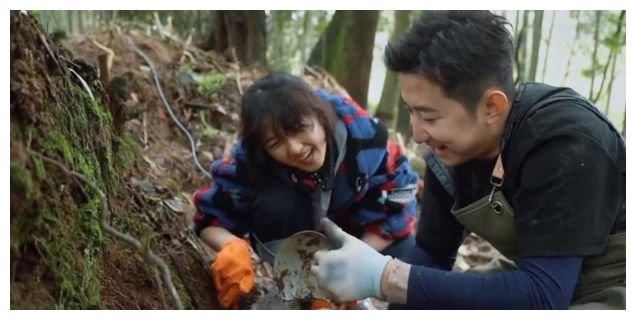 黄磊曝《向往》节目组上门邀请乔杉，他立马推荐刘晓邑，理由超搞笑