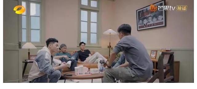 《大灣仔的夜》開播：我的快樂都是“大灣區(qū)哥哥”給的