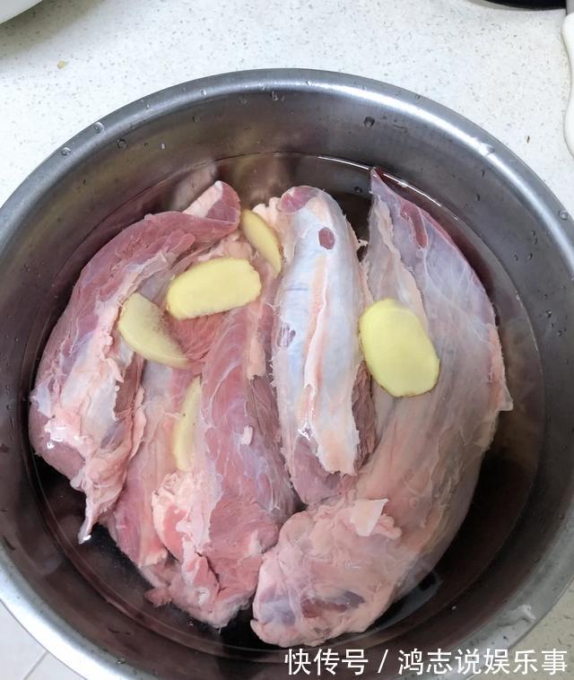 梅姐|卤牛肉最正宗的做法，掌握好这4步，牛肉软烂入味，不腥也不柴