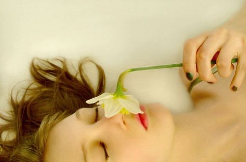 如何调理女人气血不足的问题？调出“好气色”