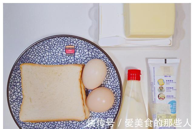 天冷了,这样给孩子做早餐真省事,奶香浓郁,营养全面,孩子爱吃