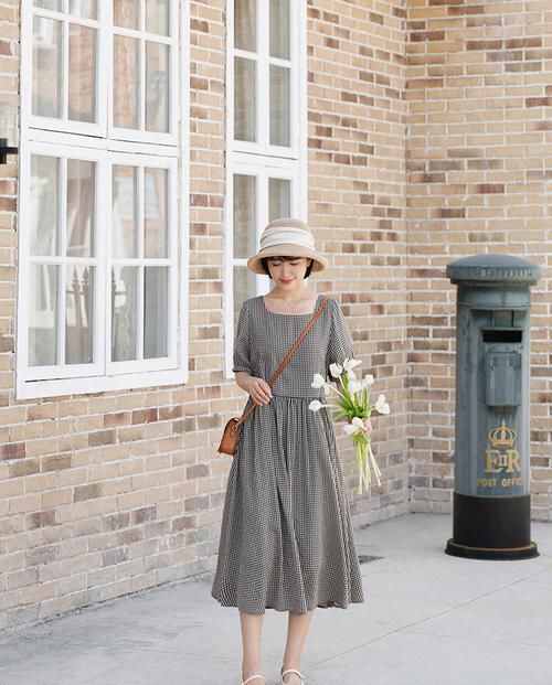 女人裙子要精不要多，今年买这4款就够了，谁穿谁最美