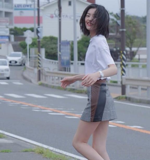 好看|被称为“大表姐”的刘雯日常穿搭, 穿出走秀的感觉, 网友: 太好看