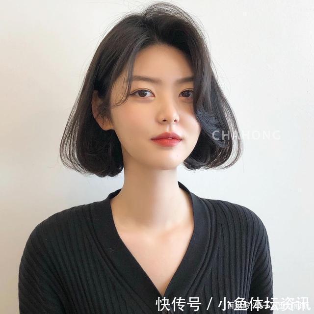 新女神发型17款，瘦脸时尚显气质，无论长短都很出彩