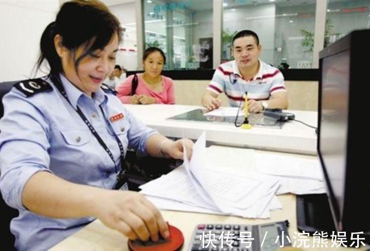 契税|房产过户给子女，“生前”与“身后”差别大，哪种比较划算？