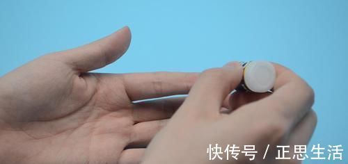 手指被502胶水粘住怎么办?学会这诀窍,胶水立马融化,太实用了