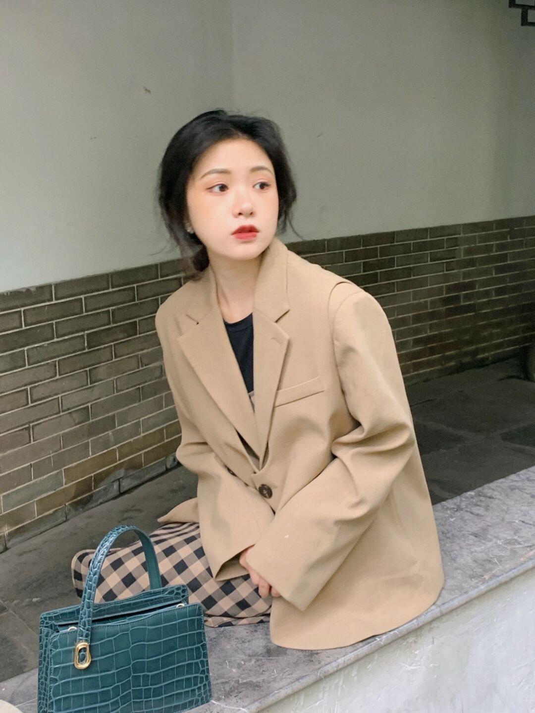 搭配|每个女生都是独一无二的,微胖女孩也能穿得性感有女人味!