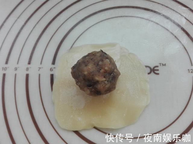 玫瑰|爱吃酥点快收藏，手一碰就掉渣，层次分明，放几天都酥香，别错过