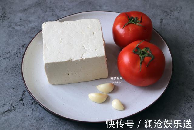 番茄|2个番茄，一块豆腐，就能做出一道让你干掉一锅米饭的下饭家常菜