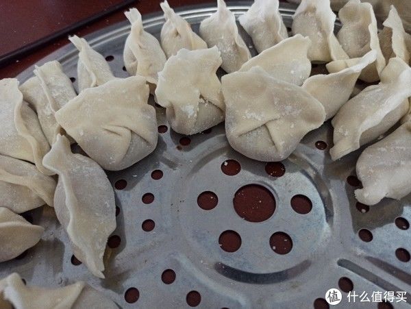 好吃|好吃的 篇十九：周末在家煮饺子。