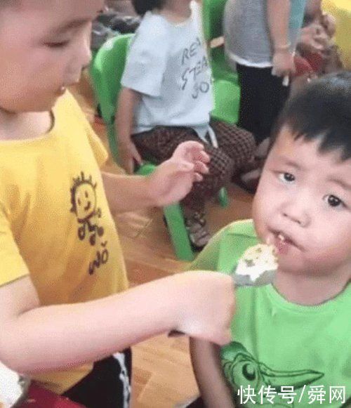 二胎政策|幼儿园开学,外甥与舅舅分到一个班!看到舅舅的待遇,太真实了