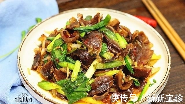 来回|大热天, 最受欢迎的菜就是它了, 不油不腻, 下酒又下饭, 越吃越香