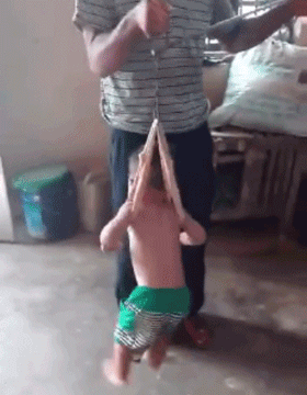 |搞笑GIF:教练大哥是来搞笑的的吗?