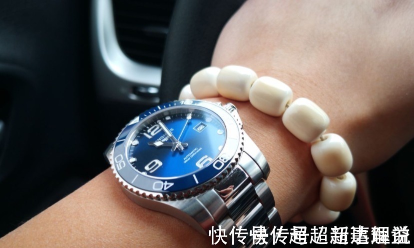 欧米茄 预算不高的入门级腕表,而且还极其适合三四十岁男人佩戴的腕表都有哪些!