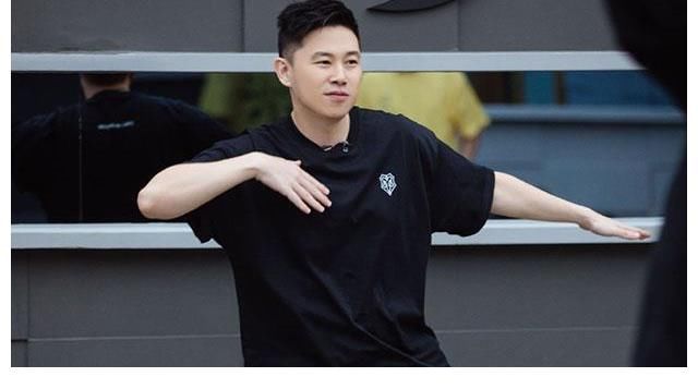 文艺复兴|披荆斩棘的哥哥：大湾区被强拆，文艺复兴重聚，张晋妙算欧阳靖