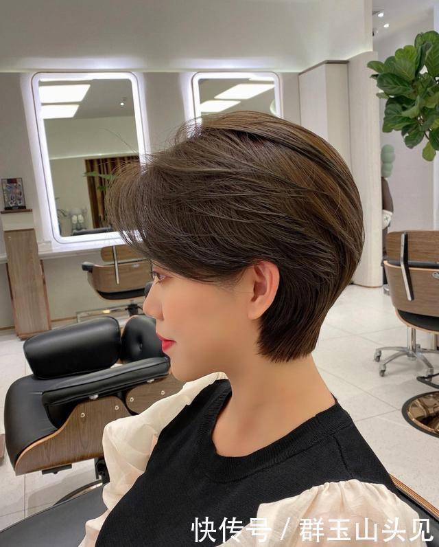 发型|中老年女性发型别瞎剪,选这18款就对了,洋气利落显年轻