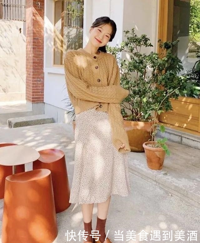 “春外套”火了！这4款百搭又时髦，美到心坎里