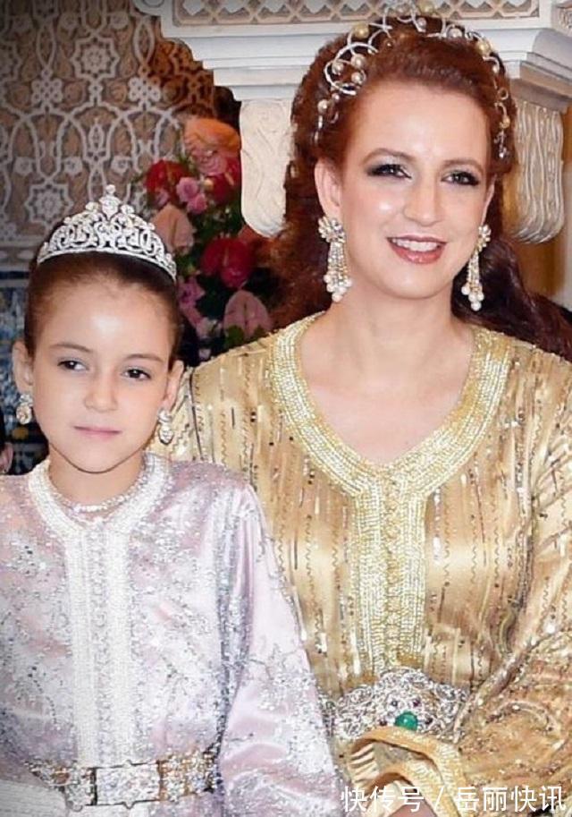 一夫多妻制#国王为她废一夫多妻制,改王室规矩,却骤然离婚,还禁止她再嫁