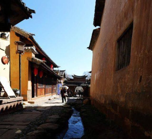 云南藏着一座不收门票的古镇，物价低廉，当地人：游客来了不愿走