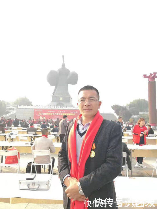 诗歌#中国杰出艺术家雪飞(薛择明)——作品欣赏