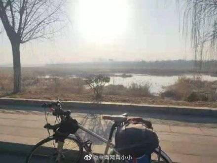 返校|大学生为返校，年初二从老家骑行10天到上海