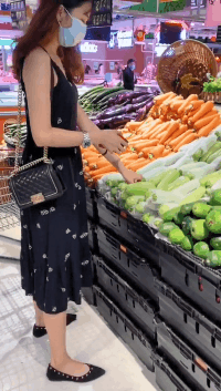 |搞笑GIF段子:浪过头了