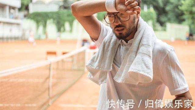 男性寿命|刮胡子频率,会影响男性寿命最好避开三个时间,别拿健康开玩笑