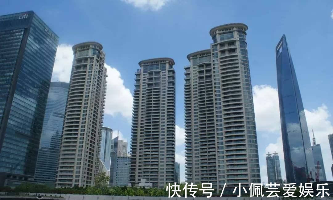 父亲|汤珈铖：父亲生前留下上海133套房，如今每套价值已经过亿