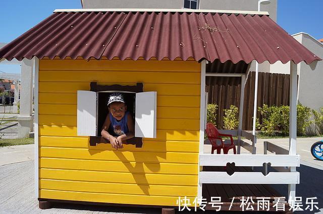 心理健康|妈妈,不买了,给弟弟买,别打了!妈妈失控,女儿痛哭