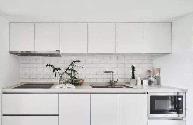 瓷砖|厨房7个设计很失败,看似高大上,其实“中看不中用”