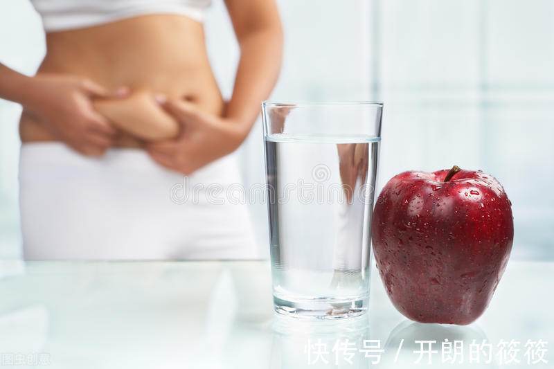 卡路里|想要减少身体脂肪那你知道男性，女性的最佳体脂是多少吗