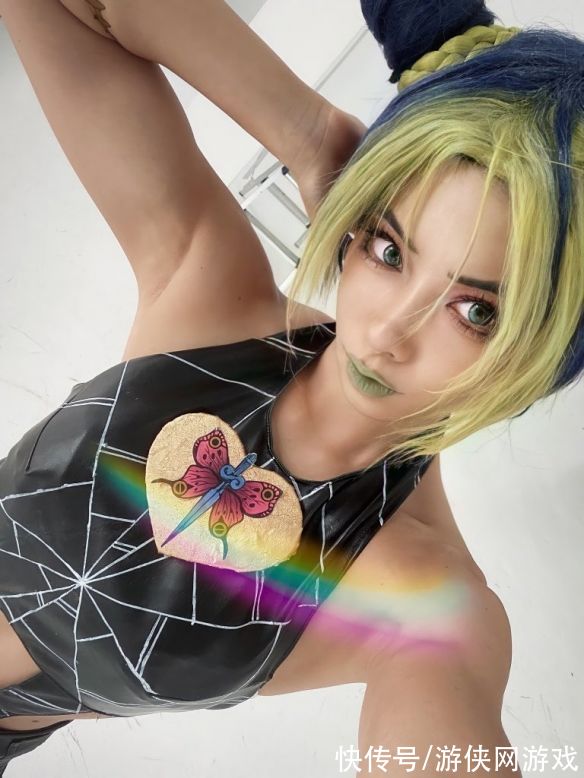 coser|美女推主Cos空条徐伦完美还原JoJo立！身材线条太完美