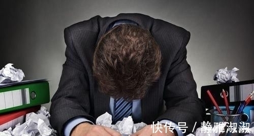 茯苓枣仁植物茶|晚上睡不着觉很痛苦天天吃这4种食物，不怕失眠困扰你