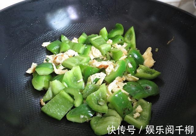 青椒|多吃这道菜,可以提神抗疲劳,老人孩子要多吃