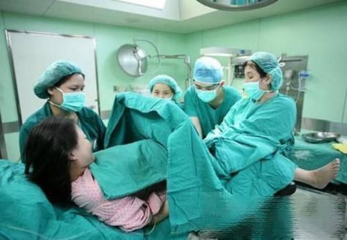 顺产|很多女明星为何选剖腹产留下疤痕,也不愿顺产?大夫说出了内情