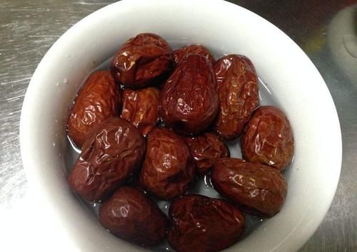 过一冬|天冷，手脚冰凉多吃它，上锅蒸一蒸，坚持每天吃3颗，温暖过一冬
